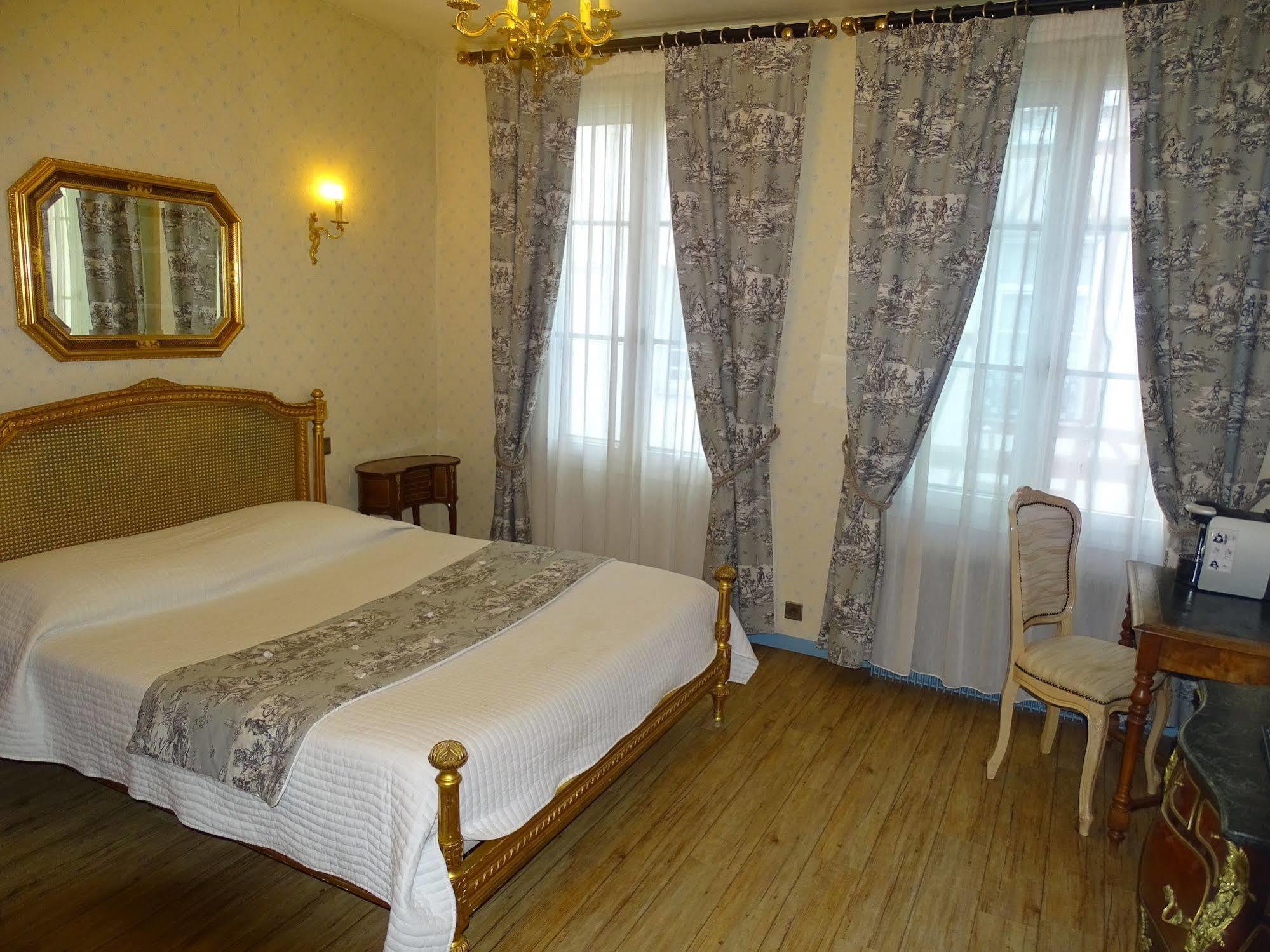 Hotel Dandy Rouen Centre Екстериор снимка